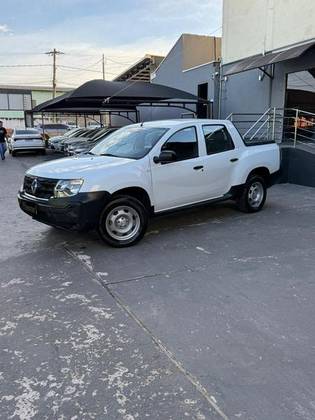 RENAULT OROCH 1.6 16V SCE FLEX PRO MANUAL RENAULT OROCH 1.6 16V SCE FLEX PRO MANUAL